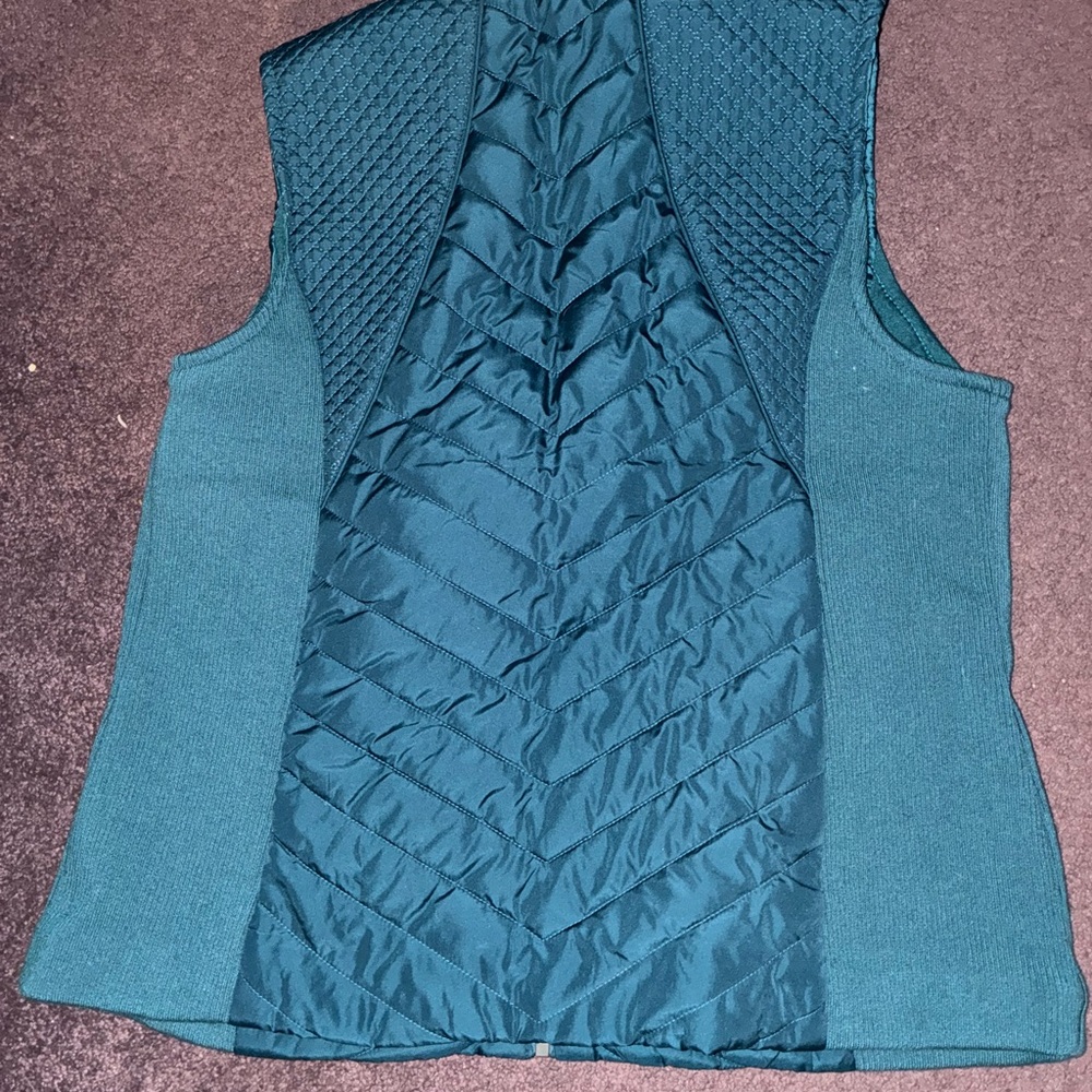 LuLaRoe Forest Green Hunter Quilted Vest NWT Womans Sz. Large Zipper Stretch - Picture 5 of 5